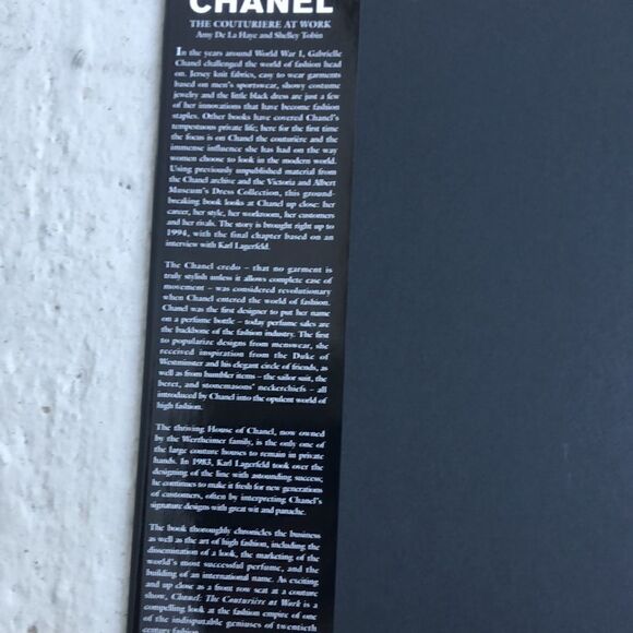 2 Chanel books   - Picture 3 of 8